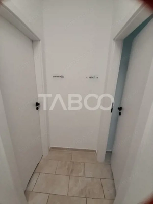 Spatiu birouri 1100 mp locuri parcare clima curent trifazic Turnisor - imagine 9