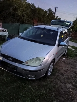 Vând Ford Focus 1.8 TDDI - imagine 4