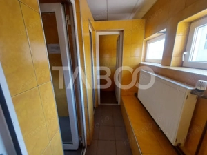 Spatiu comercial de inchiriat 300 mpu zona Terezian din Sibiu - imagine 7