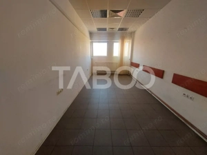 Spatiu comercial de inchiriat 6 incaperi 1300 mpu zona centrala Sibiu - imagine 5