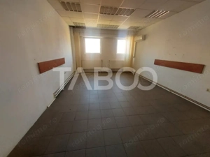 Spatiu comercial de inchiriat 6 incaperi 1300 mpu zona centrala Sibiu - imagine 8