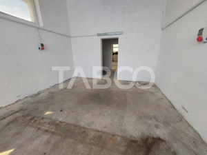 Spatiu comercial 100 mpu de inchiriat curte privata 1500 mp in SIbiu - imagine 3
