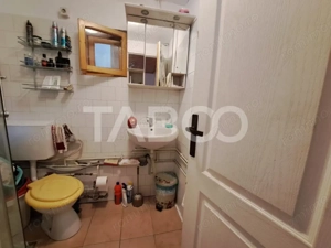 COMISION 0- Casa cu 4000 mp teren piscina zona retrasa Casolt - imagine 17