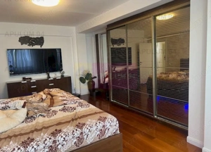 Penthouse Titan- Baba Novac. - imagine 3