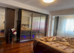 Penthouse Titan- Baba Novac. - imagine 2