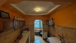 Apartament 2 camere decomandat   Oradea, Str. Moldovei 16 (colț cu Lacul Roșu) - imagine 9