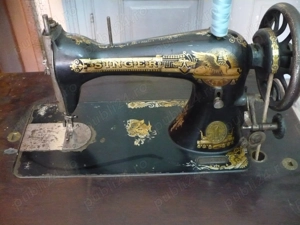 Masina veche de cusut marca Singer - imagine 2