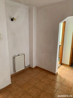 Vand ap. 2 camere, zona Lipovei - imagine 3