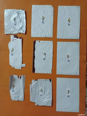 9 Surprize abțibilduri rare cu fotbalistul Pele de la ciocolata Snickers 