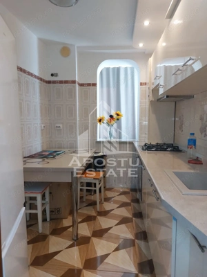 Apartament cu 2 camere, etajul 1, centrala proprie,Sagului - imagine 4