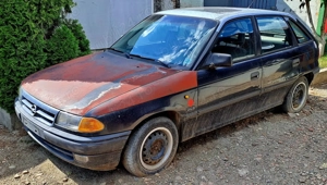 Vand Opel Astra F - masina cu toate piesele pe ea!