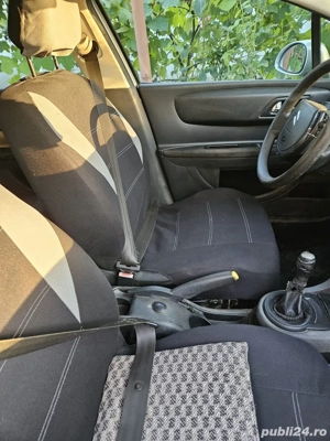 Citroen C4 - imagine 9