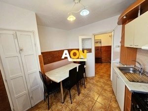 Apartament 2 camere, decomandat, et.3, Cetate, zona Liceului Sportiv - imagine 6 Apartament 2 camere, decomandat, et.3, Cetate, zona Liceului Sportiv - imagine 6