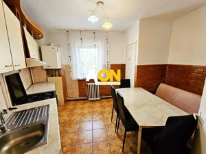 Apartament 2 camere, decomandat, et.3, Cetate, zona Liceului Sportiv - imagine 5 Apartament 2 camere, decomandat, et.3, Cetate, zona Liceului Sportiv - imagine 5