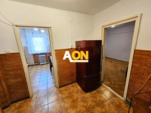 Apartament 2 camere, decomandat, et.3, Cetate, zona Liceului Sportiv - imagine 11 Apartament 2 camere, decomandat, et.3, Cetate, zona Liceului Sportiv - imagine 11