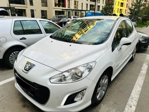 Vând Peugeot 308 mașina merge și artă foarte bine