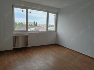 Apartament 3 camere de vânzare   Ștefan cel Mare - imagine 2