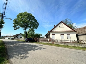 Casa de vanzare in Loc. Aurel Vlaicu 275, Jud. Hunedoara