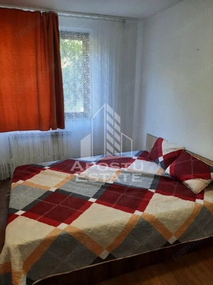 Apartament cu 3 camere, centrala proprie, zona Sagului - imagine 4 Apartament cu 3 camere, centrala proprie, zona Sagului - imagine 4