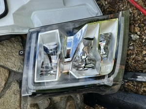 Piese SH partea dreaptă Ford F-MAX 2022–2024 – Far LED, fustă, aripă completă, OEM