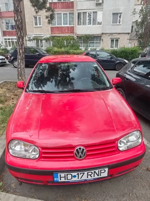 Vând  mașină golf 4 
