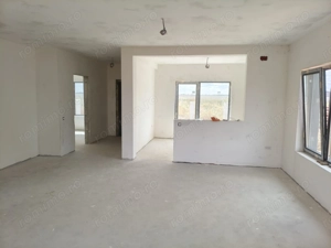 Casa pe parter – 3 camere, 2 bai, teren 349 mp - Vidra - imagine 5