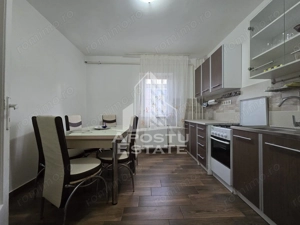 Apartament 4 camere , centrala proprie, Etaj Intermediar , Lipovei - imagine 8