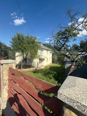 Casa cu etaj, 160 mp utili, 1352 mp teren, zona Burdujeni - imagine 2