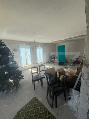Casa cu etaj, 220 mp utili, 900 mp teren, Salcea, SV - imagine 9