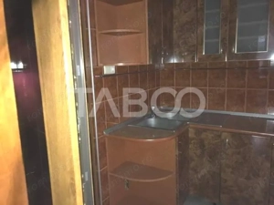 Spatiu de birouri decomandat 4 incaperi generoase zona Terezian Sibiu - imagine 9