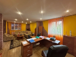 Ungheni - Vanzare casa 5 camere - Str. Principala - imagine 4