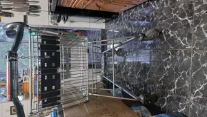 Căruț inox în stare excelenta 