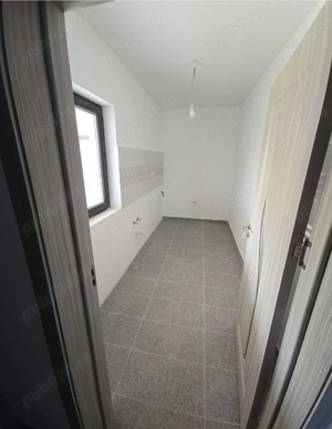 Casa individuala, pe parter, 3 camere, la asfalt, 504mp, fara comision - imagine 5