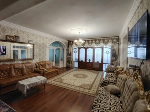 Proprietate in Podeni ideală pentru clinici, centru seniori sau investiție - imagine 3 Proprietate in Podeni ideală pentru clinici, centru seniori sau investiție - imagine 3