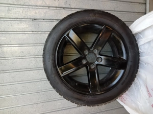 Jenti+ anvelope iarna 255. 50 r 17