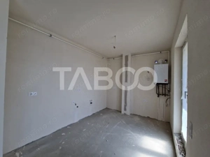 Apartament 66 mp utili 3 camere 2 bai etaj 3 in bloc cu lift Turnisor - imagine 2