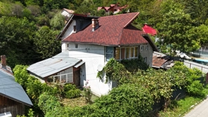 Casă de vânzare zona centrala langa magazinul Penny Brezoi