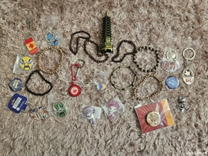 Brelocuri, brățări, magneți de frigider, pagodă, toate din China+ lampă decor, fibre optice. - imagine 3