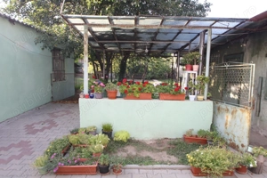 Proprietar vand vila cu doua apartamente, Zona Dambovita - imagine 7