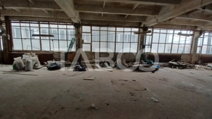 Spatiu industrial cu 6 cladiri avand acces TIR in Sibiu - imagine 20