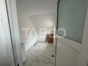 Spatiu birouri cu 6 camere 147 mpu curte libera 260 mp Calea Dumbravii - imagine 5