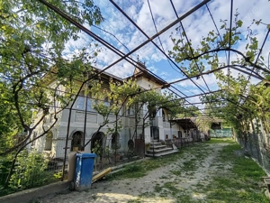 Casa de vanzare Hurezani (sat Plopu)