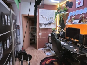 Apartament cu 3 camere de vânzare la 158000 Є cu 2 boxe și 2 locuri de parcare - imagine 19