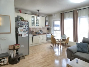 Apartament cu 3 camere de vânzare la 158000 Є cu 2 boxe și 2 locuri de parcare - imagine 6