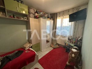 Apartament de vanzare  2 camere 42 mp utili zona 13 Decembrie - imagine 2