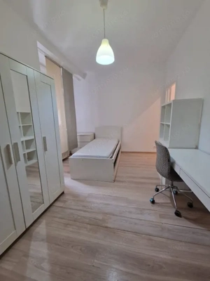 Piata Romana - Caderea Bastiliei garsoniera 27 mp etaj 2 mobilata - utilata