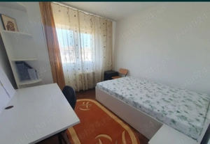 Închiriez apartament 3 camere