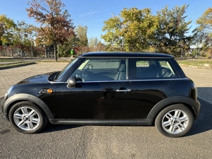 Autoturism MINI One, 1.6 benzină aspirat, 100 CP, 2011 (cel mai fiabil motor) - imagine 4