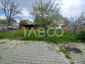 1200 mp teren cu casa individuala de  renovat in zona buna din Sibiu - imagine 6