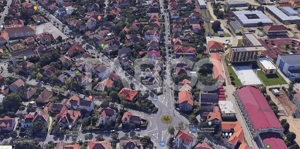 1200 mp teren cu casa individuala de  renovat in zona buna din Sibiu - imagine 2